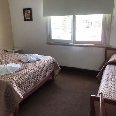 Monte Carlo Hotell Villa Carlos Paz Exteriör bild