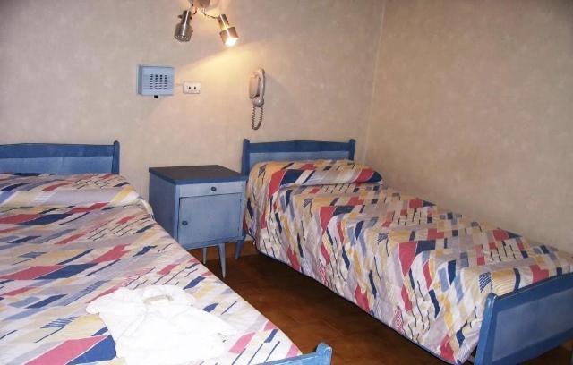 Monte Carlo Hotell Villa Carlos Paz Exteriör bild